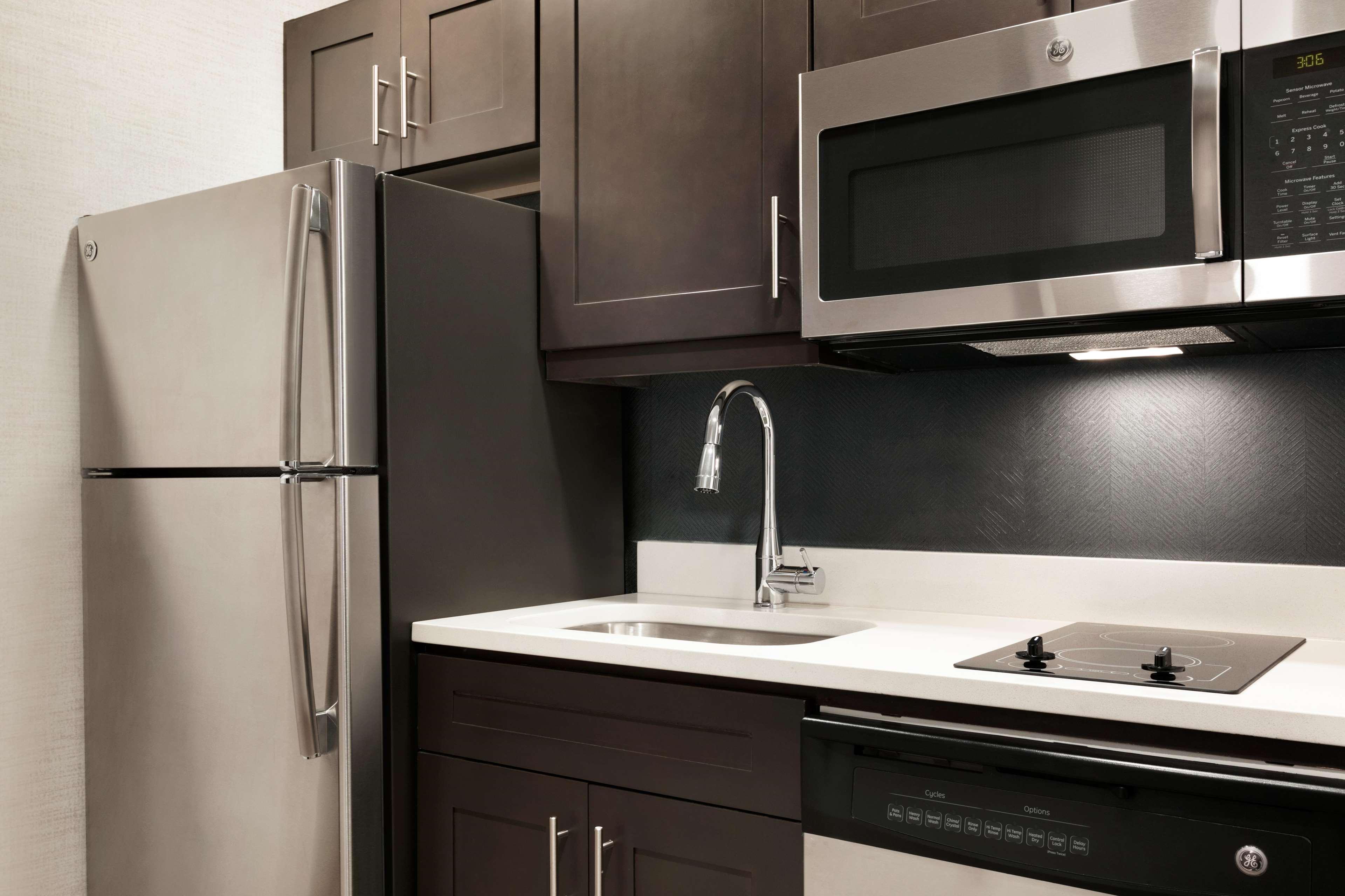 Doubletree By Hilton Mclean Tysons Hotel Tysons Corner Eksteriør billede