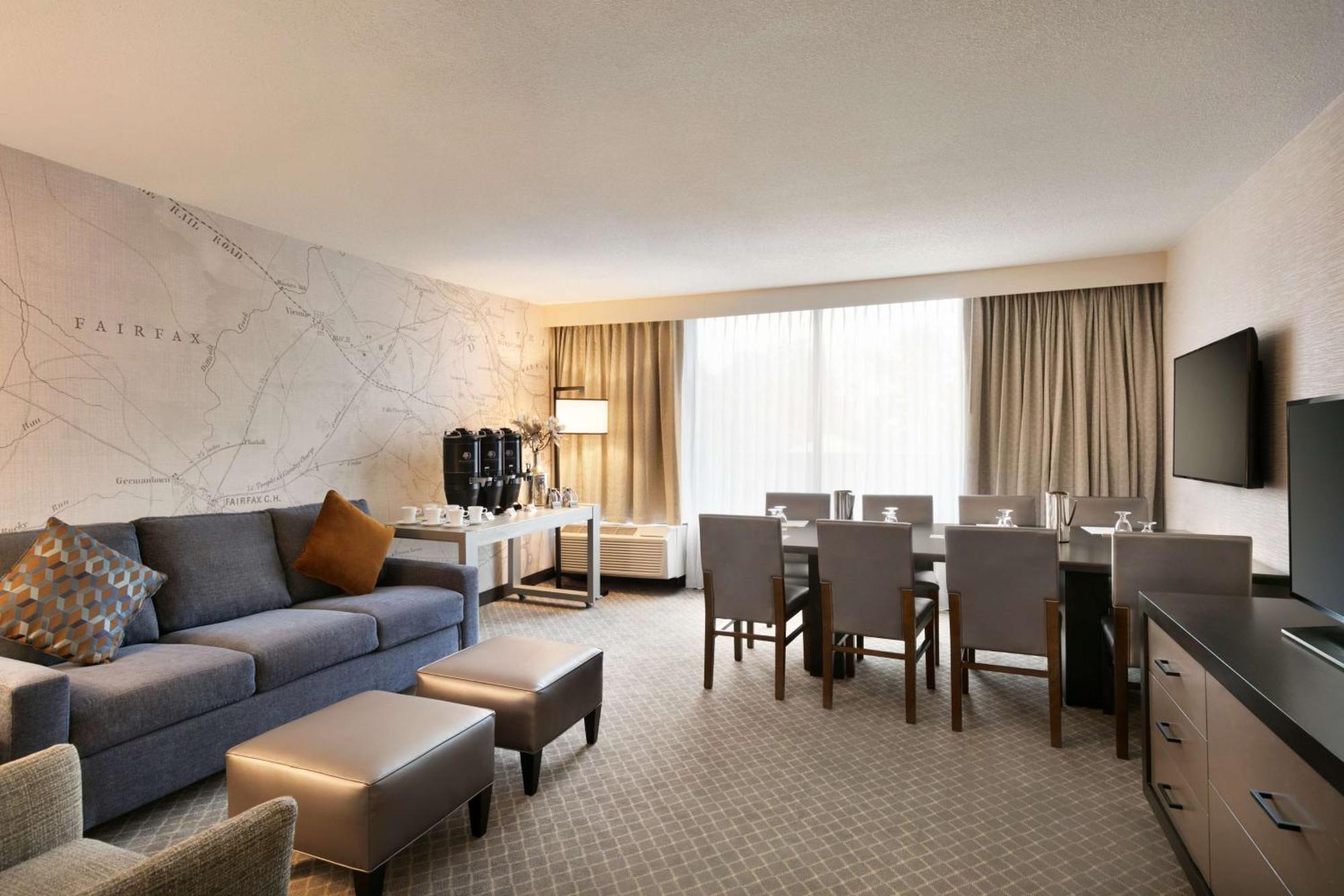 Doubletree By Hilton Mclean Tysons Hotel Tysons Corner Eksteriør billede